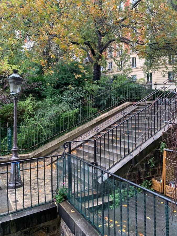 Appartement Au Coeur De Montmartre Parijs Buitenkant foto