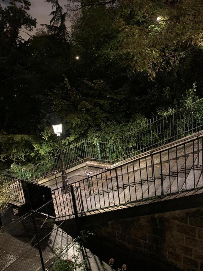 Appartement Au Coeur De Montmartre Parijs Buitenkant foto